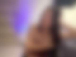 DelindaTua's Live Sex Cam Show