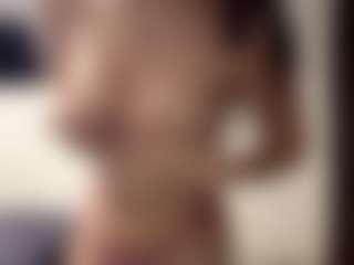 DelindaTua's Live Sex Cam Show