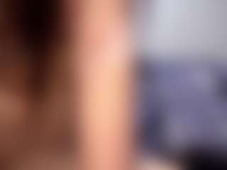 DelindaTua's Live Sex Cam Show