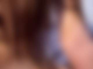 DelindaTua's Live Sex Cam Show
