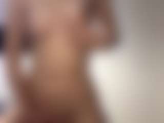 DelindaTua's Live Sex Cam Show