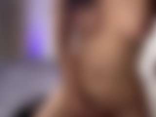 DelindaTua's Live Sex Cam Show