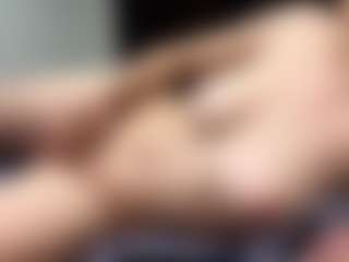 DelindaTua's Live Sex Cam Show