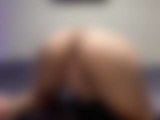 DelindaTua's Live Sex Cam Show