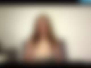 LoiseGismondi's Live Sex Cam Show