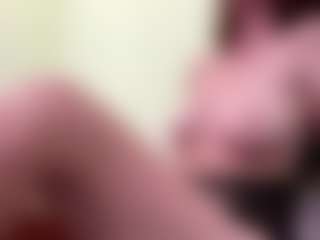 RhebaLubawy's Live Sex Cam Show