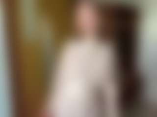 Lina's Live Sex Cam Show