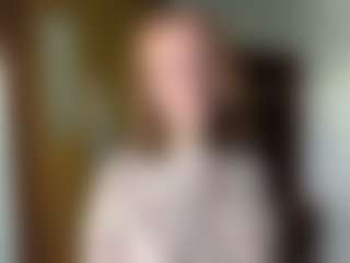 Lina's Live Sex Cam Show