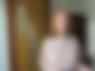 Lina's Live Sex Cam Show