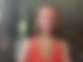 Lina's Live Sex Cam Show