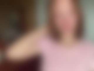 Live cam show with Lina - Skinny on Camsoda