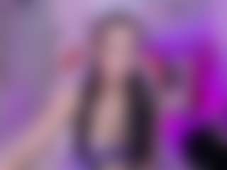 lessly1's Live Sex Cam Show