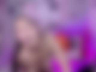 lessly1's Live Sex Cam Show