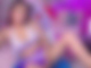 lessly1's Live Sex Cam Show