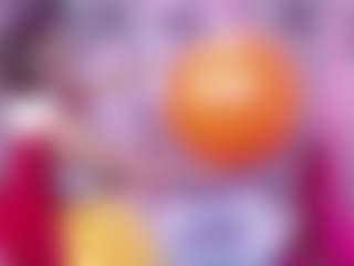 lessly1's Live Sex Cam Show
