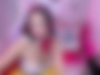 lessly1's Live Sex Cam Show