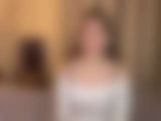 Milla's Live Sex Cam Show