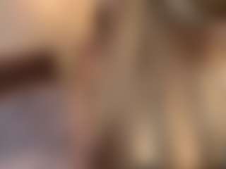 Milla's Live Sex Cam Show