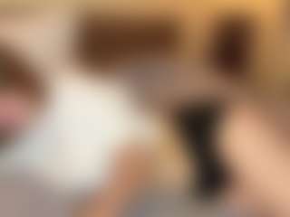 Milla's Live Sex Cam Show