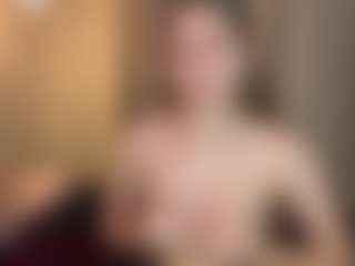 Milla's Live Sex Cam Show