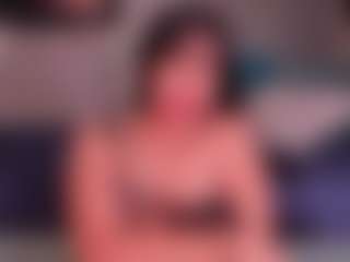 Live cam show with Adri-Silva - New Small Tits on Camsoda