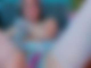Spettacolo in cam dal vivo con Cataa-Hill - New Young Adult su Camsoda