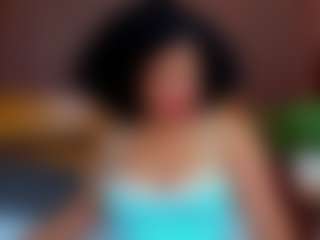 Show en direct avec laurel-swan - New Brown Eyes sur Camsoda