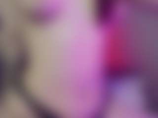 Live cam show with MaeveLith - New Tattoos on Gym Cam Girls
