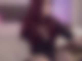 Live cam show with MaeveLith - New Young Adult on Camsoda