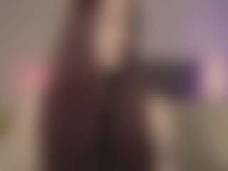 Live cam show with MaeveLith - Blonde Hair HD on Camsoda