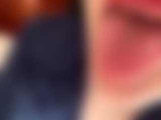 JoieTriller's Live Sex Cam Show