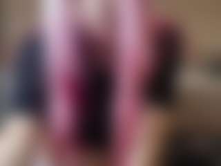 CrissyGenco's Live Sex Cam Show