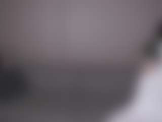 Live cam show with Luna - New Petite on camwithhim.com