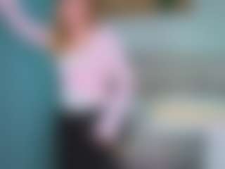 Live cam show with EstrellaBliler - New Lush on slutload