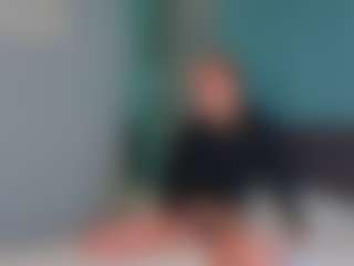 EstrellaBliler's Live Sex Cam Show