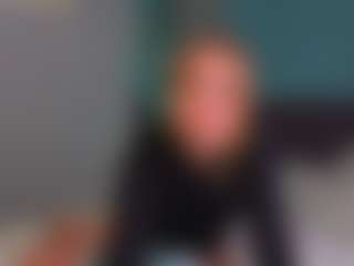EstrellaBliler's Live Sex Cam Show