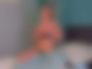 EstrellaBliler's Live Sex Cam Show