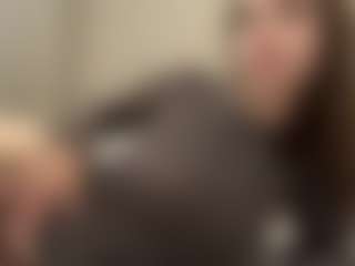Live cam show with MyriamTicknor - Bedroom Big Tits on Cam Slut
