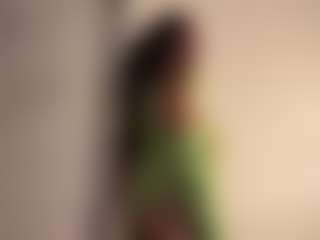 HoneyBlaze1's Live Sex Cam Show
