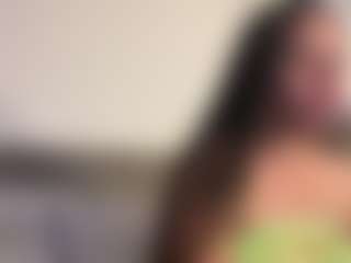HoneyBlaze1's Live Sex Cam Show