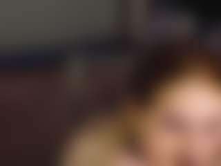 Spettacolo in cam dal vivo con Kiki Tiki - New Sexwebcam su Camsoda