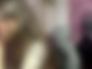 Live cam show with AdenaWernsman - Bedroom Teen (18+) on Cam Slut