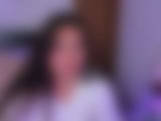 Miadollx's Live Sex Cam Show
