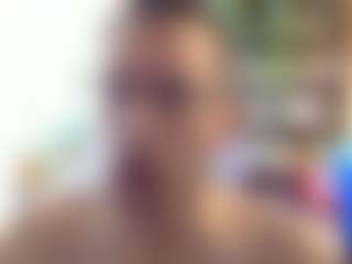 Live cam show with shsfdfl52 - Silver Fox on live.xheat.ai