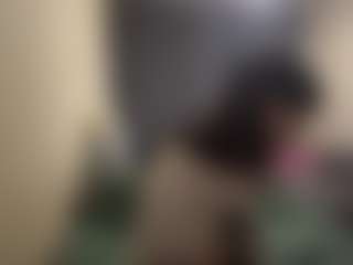 Live cam show with Alice - Young Adult Teen (18+) on Camsoda
