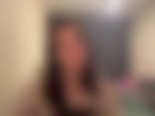 Live cam show with Alice - Spy Granny on madthumbs