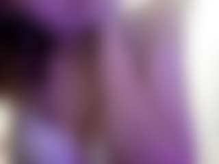 Live cam show with Emma - Pornstar Skinny on Gym Cam Girls