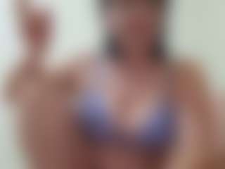 larisamiler's Live Sex Cam Show