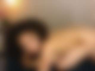 LoreneSaenz's Live Sex Cam Show