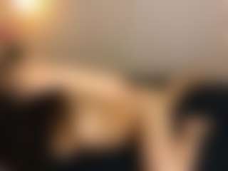 LoreneSaenz's Live Sex Cam Show